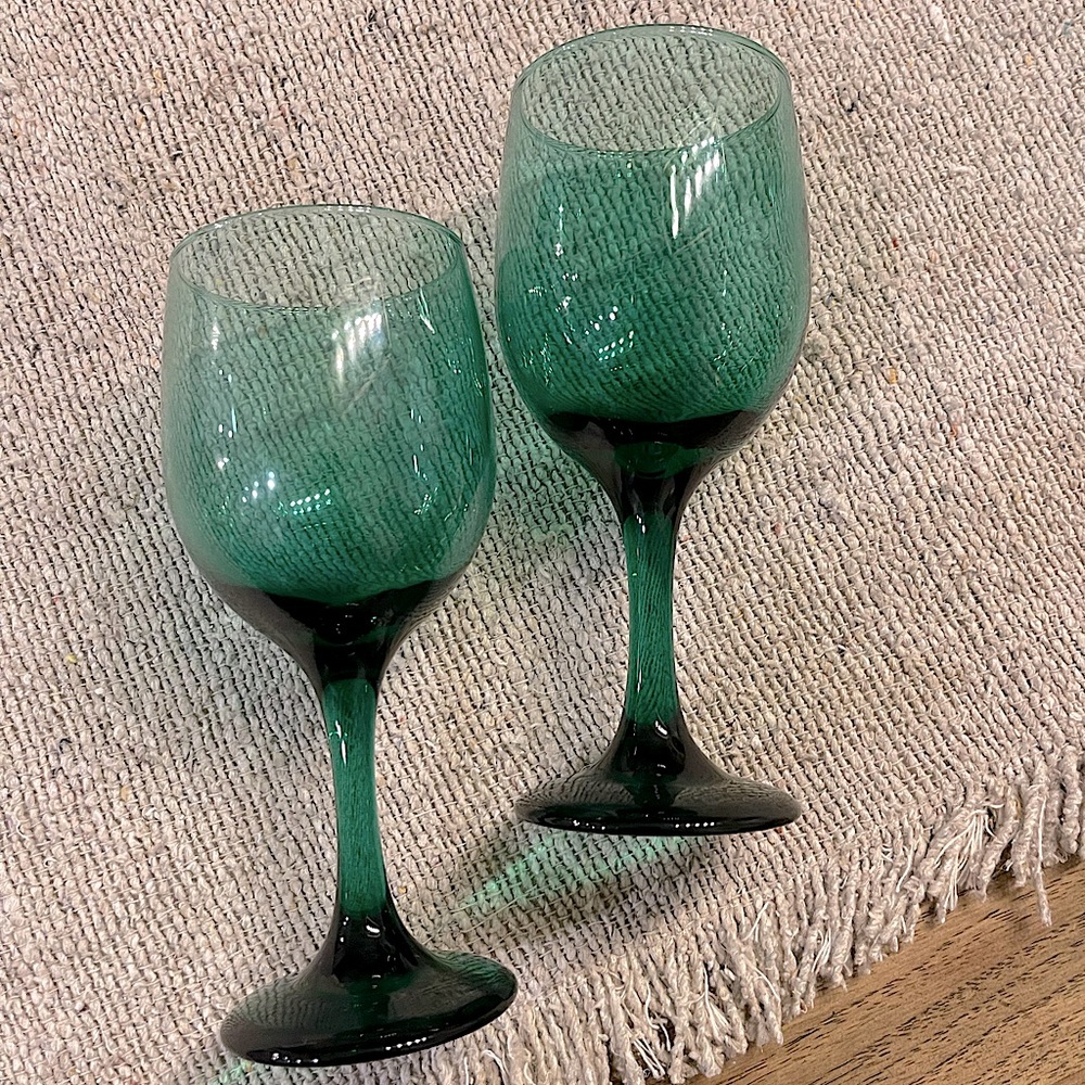 Libby Emerald Green Wine Glasses Set of two